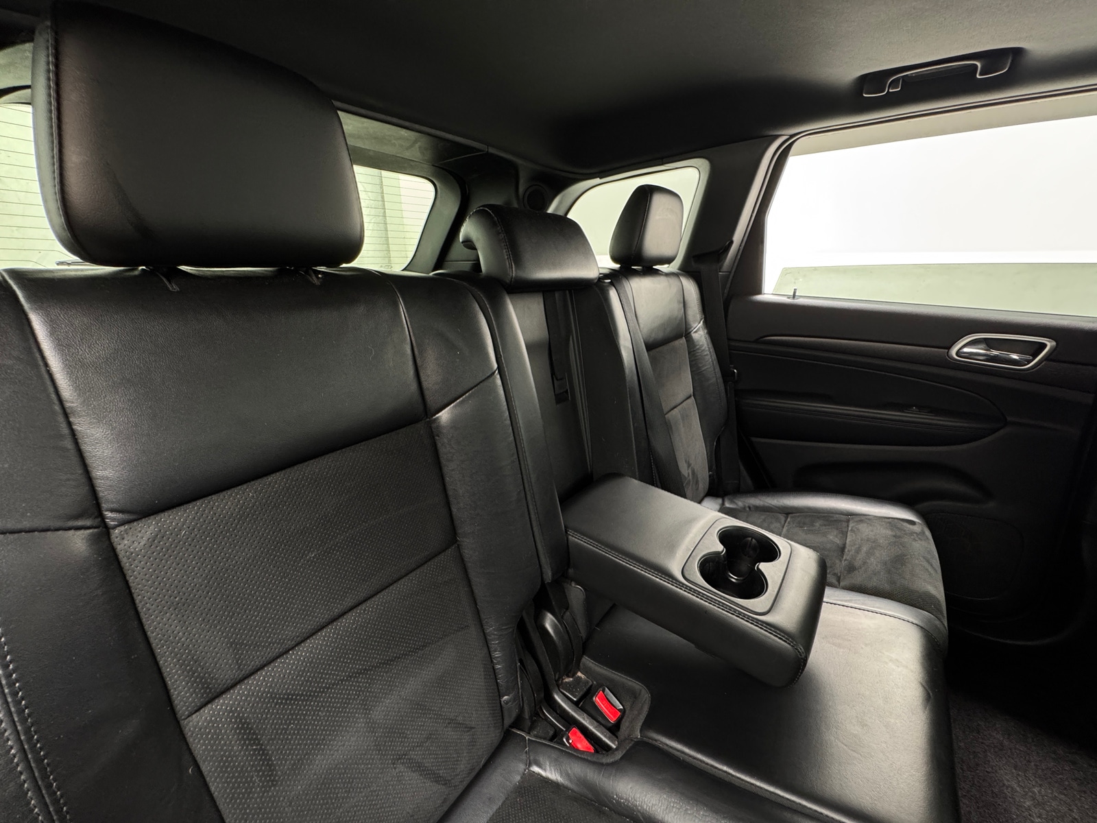 Thumbnail: 2015 Jeep Grand Cherokee - 6