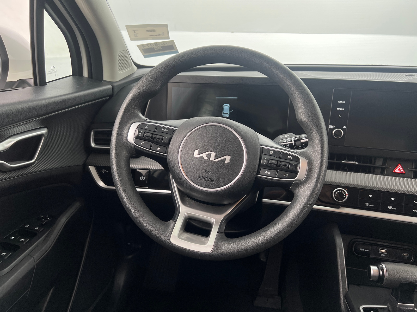 Thumbnail: 2025 Kia Sportage - 5