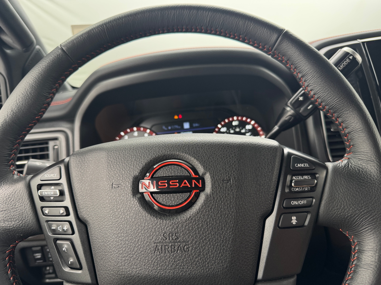 Thumbnail: 2024 Nissan Titan - 5