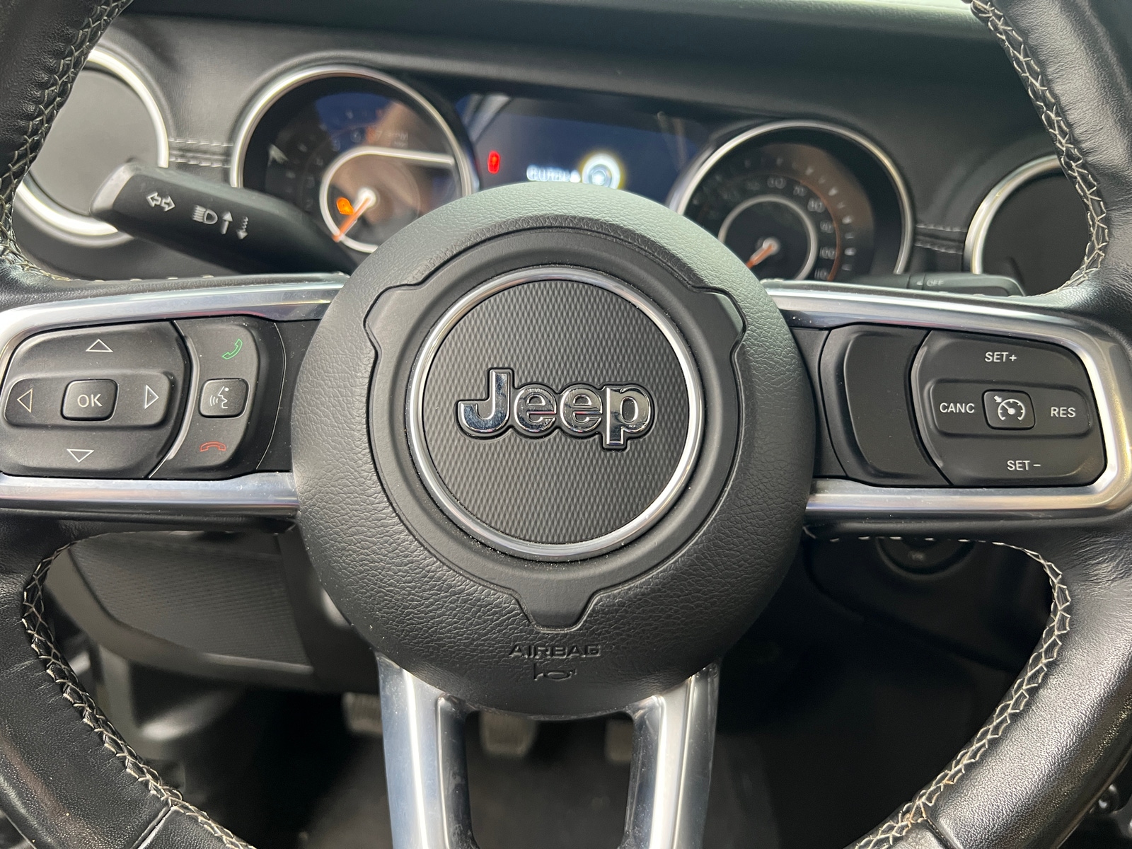 Thumbnail: 2020 Jeep Gladiator - 5