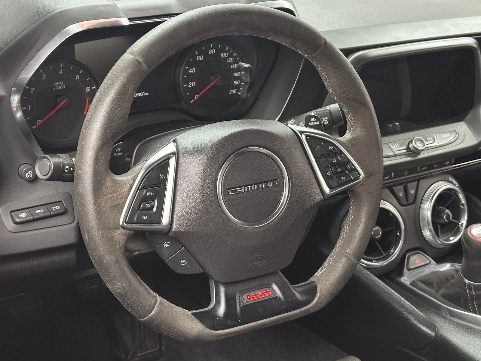 Thumbnail: 2018 Chevrolet Camaro - 4