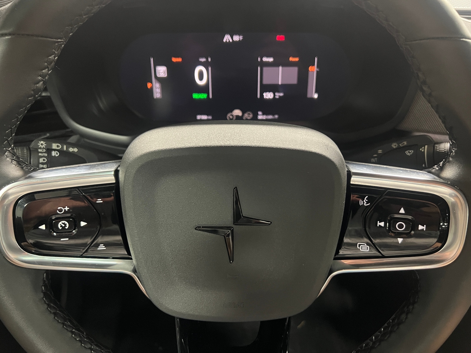 Thumbnail: 2022 Polestar 2 - 5