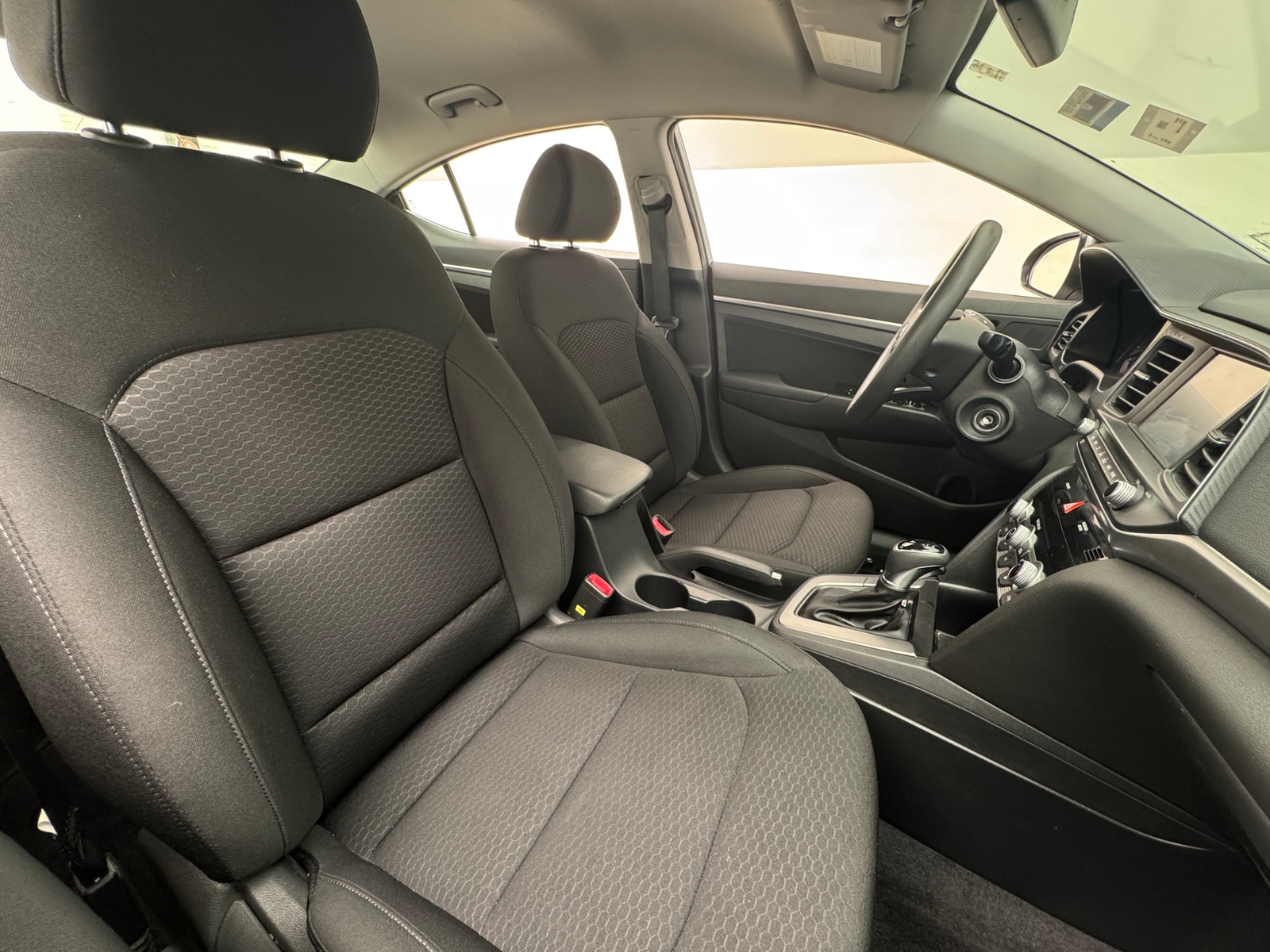 Thumbnail: 2020 Hyundai Elantra - 2