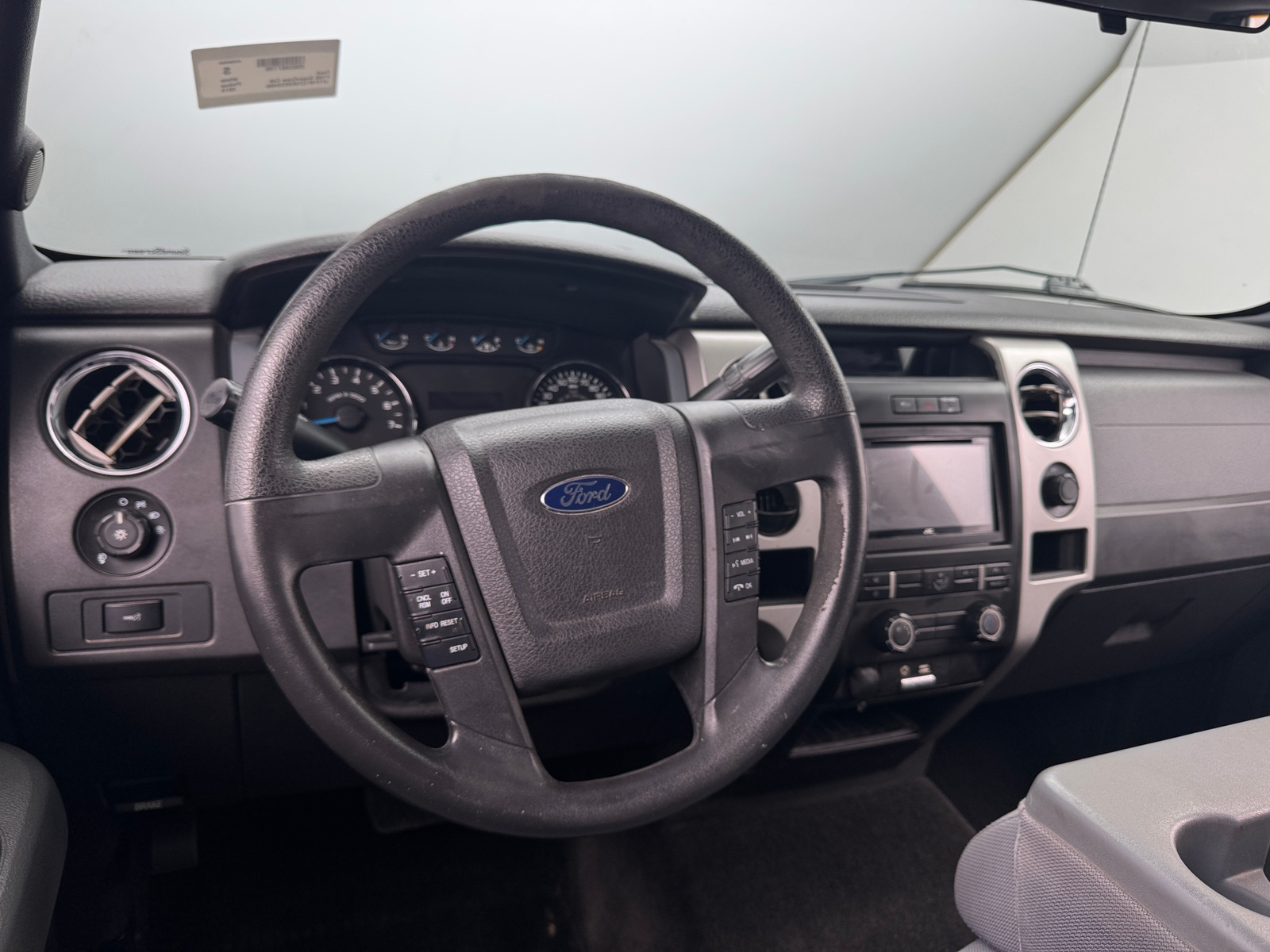 Thumbnail: 2014 Ford Econoline - 5