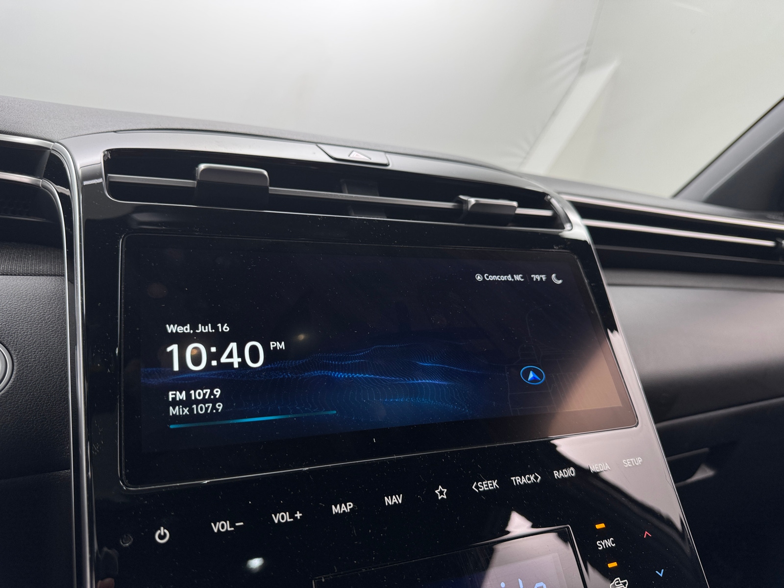Thumbnail: 2023 Hyundai Santa Cruz - 3
