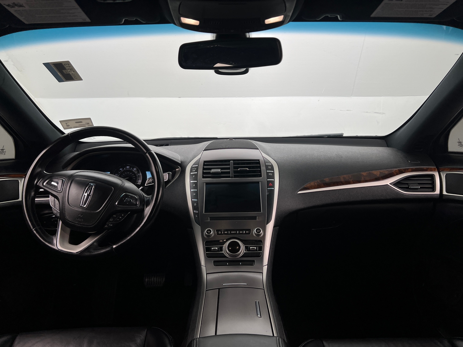 Thumbnail: 2019 Lincoln MKZ - 3