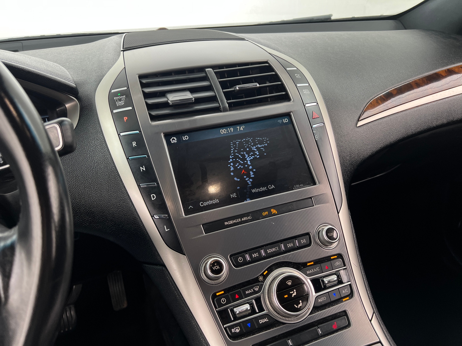 Thumbnail: 2019 Lincoln MKZ - 4
