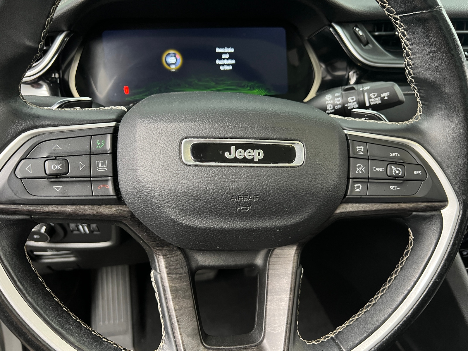 Thumbnail: 2023 Jeep Grand Cherokee - 4