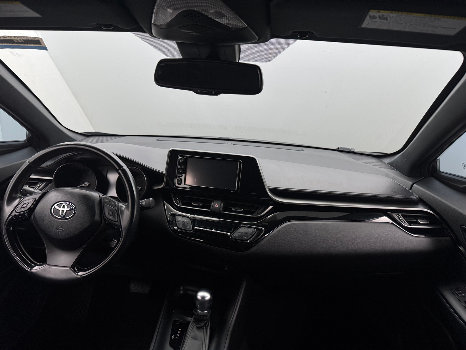Thumbnail: 2018 Toyota C-HR - 3