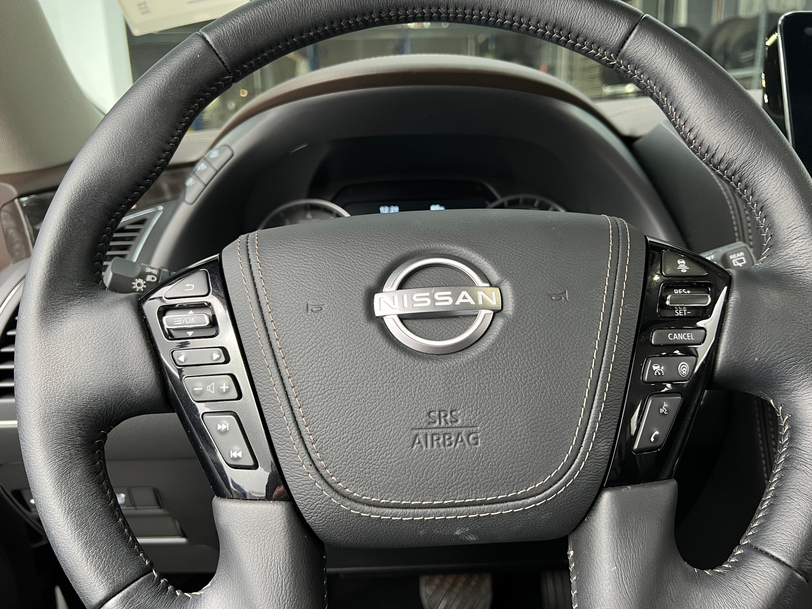 Thumbnail: 2024 Nissan Armada - 4