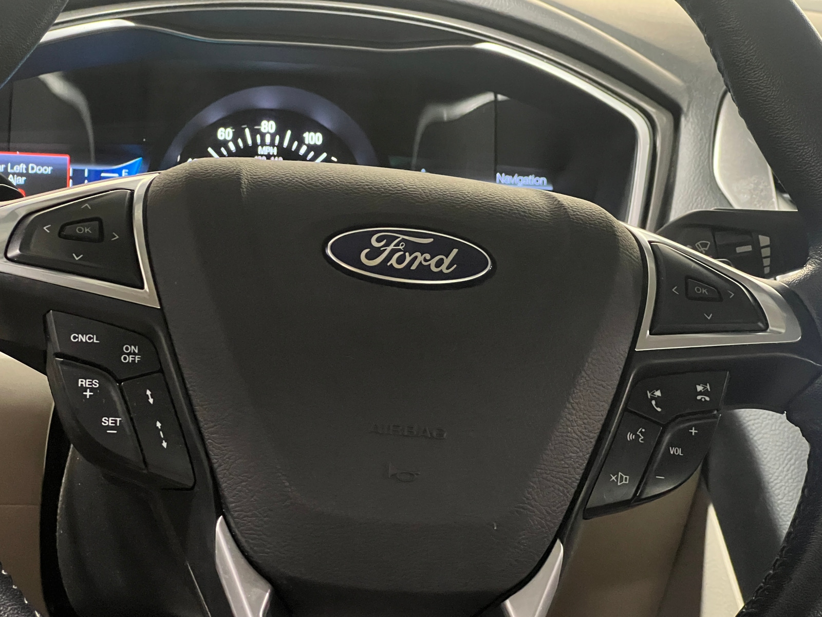 Thumbnail: 2017 Ford Fusion - 4