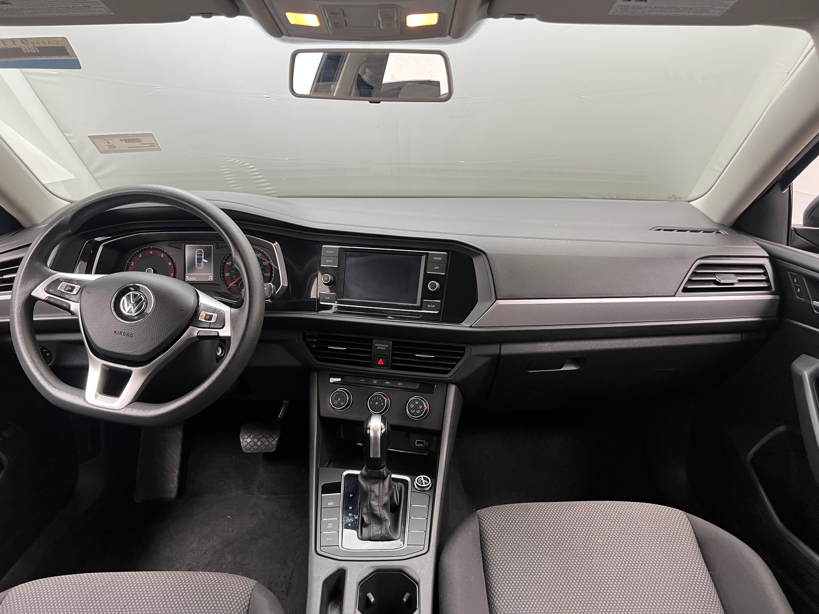 Thumbnail: 2019 Volkswagen Jetta - 3