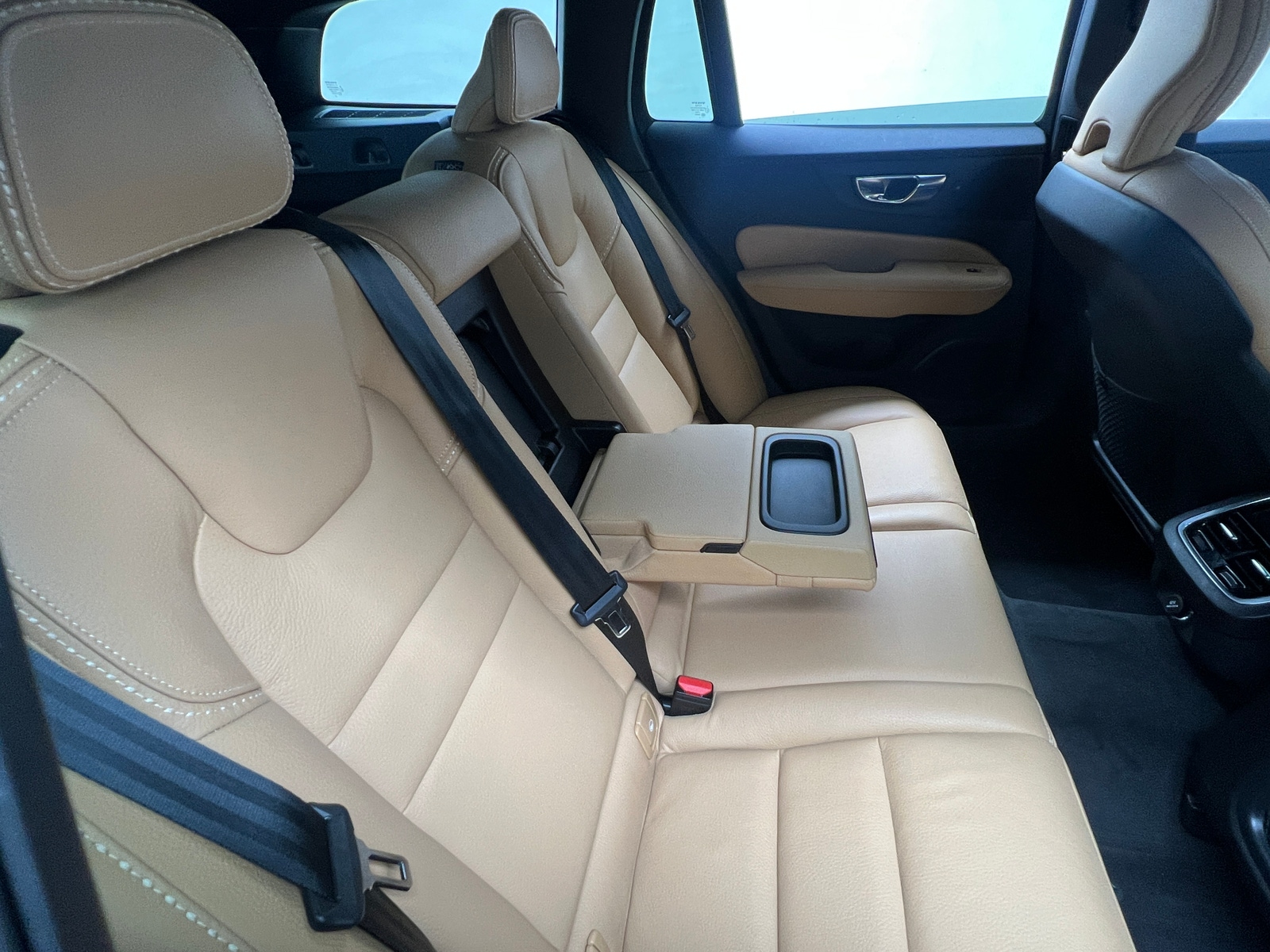 Thumbnail: 2020 Volvo V60 - 5