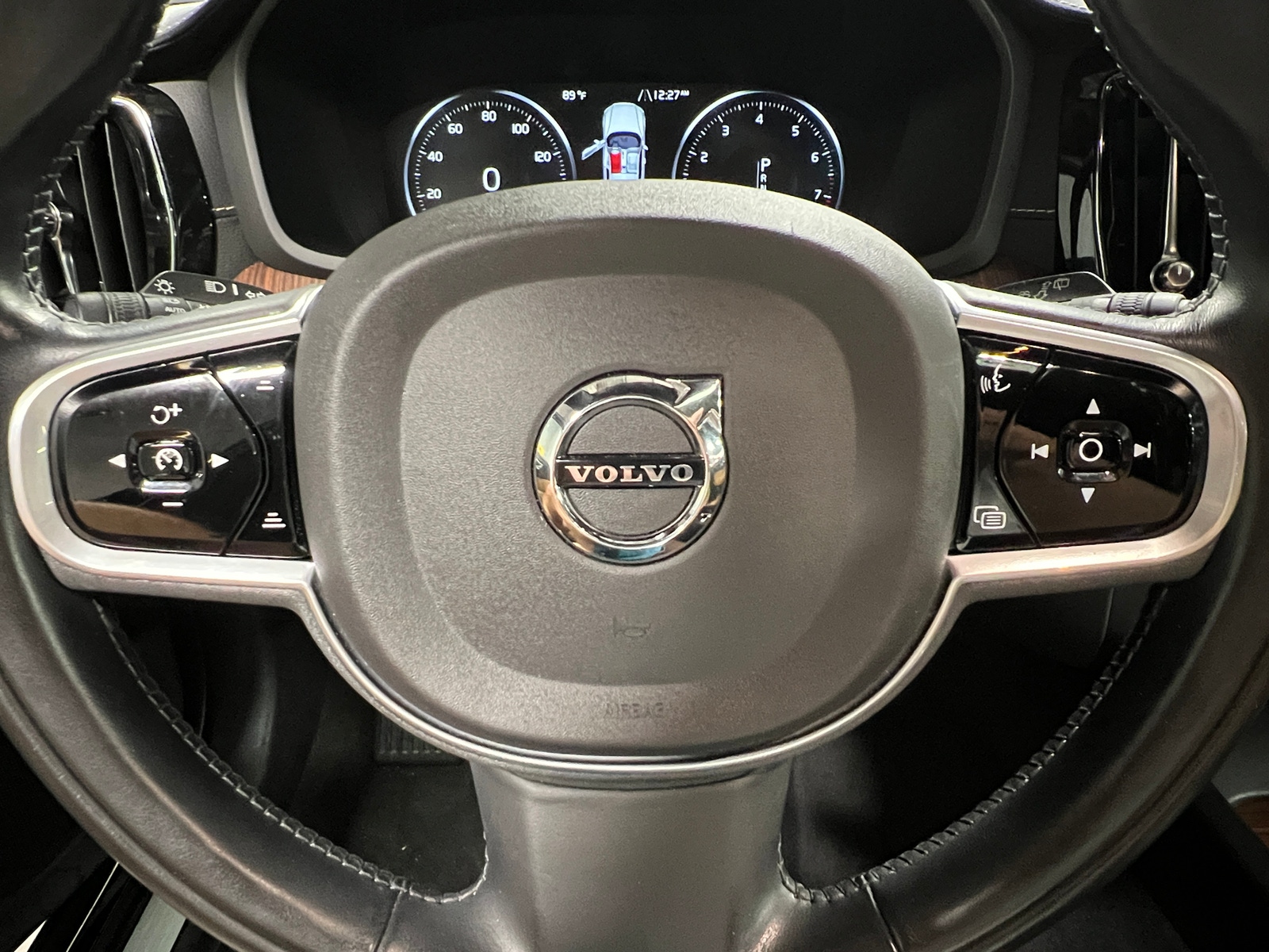 Thumbnail: 2020 Volvo V60 - 4