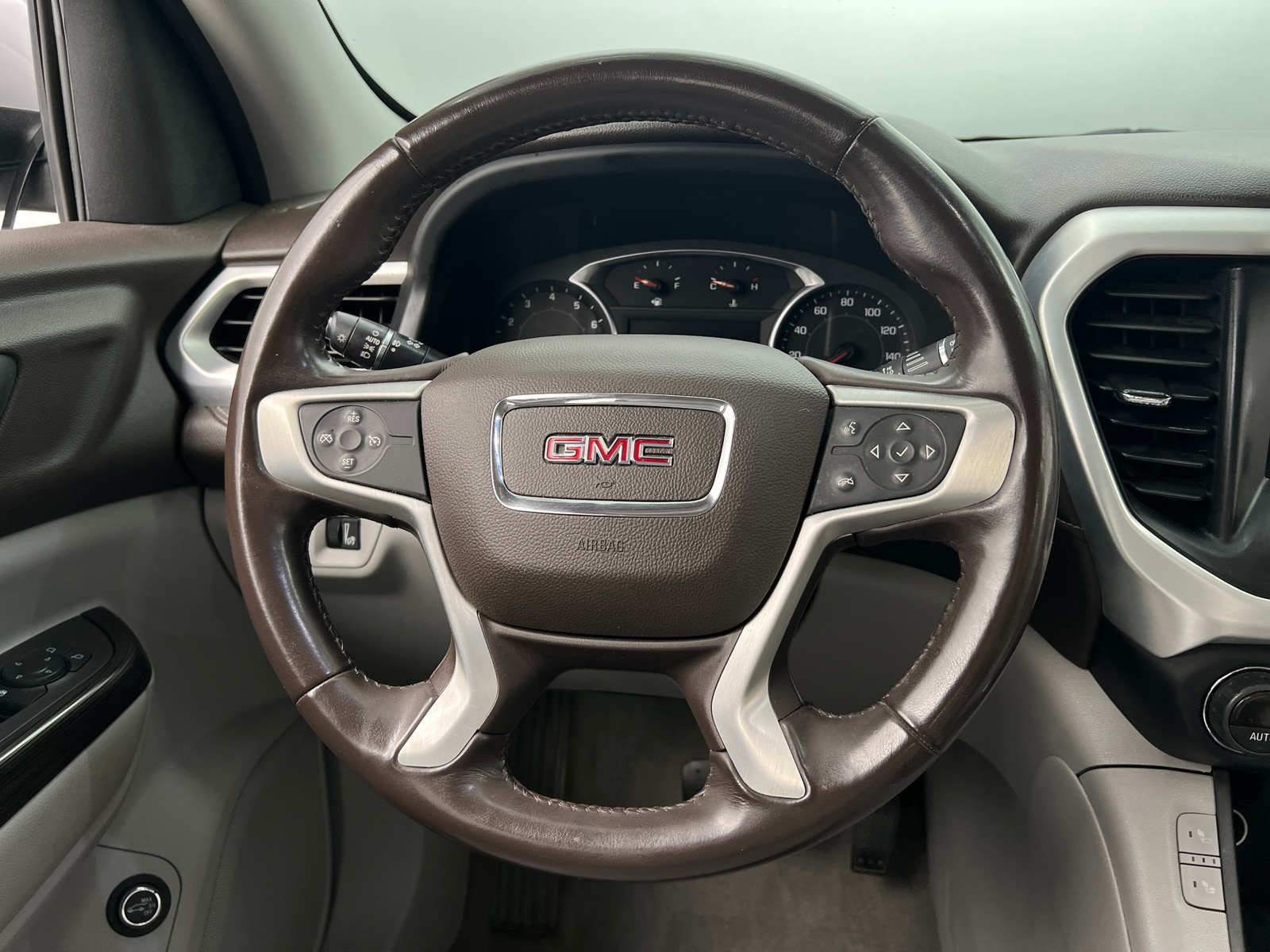 Thumbnail: 2019 GMC Acadia - 4