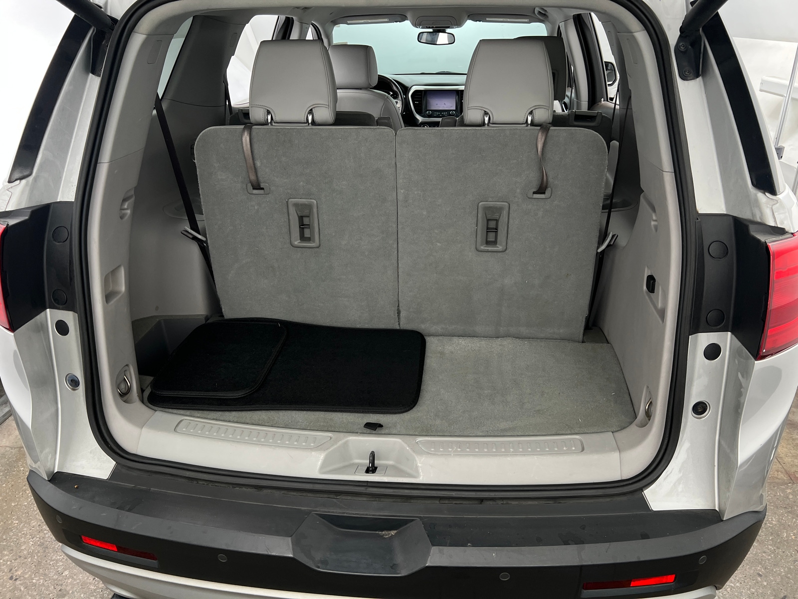 Thumbnail: 2019 GMC Acadia - 6