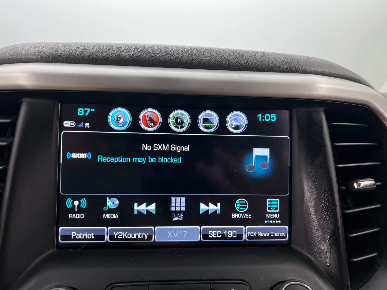 Thumbnail: 2019 GMC Acadia - 3