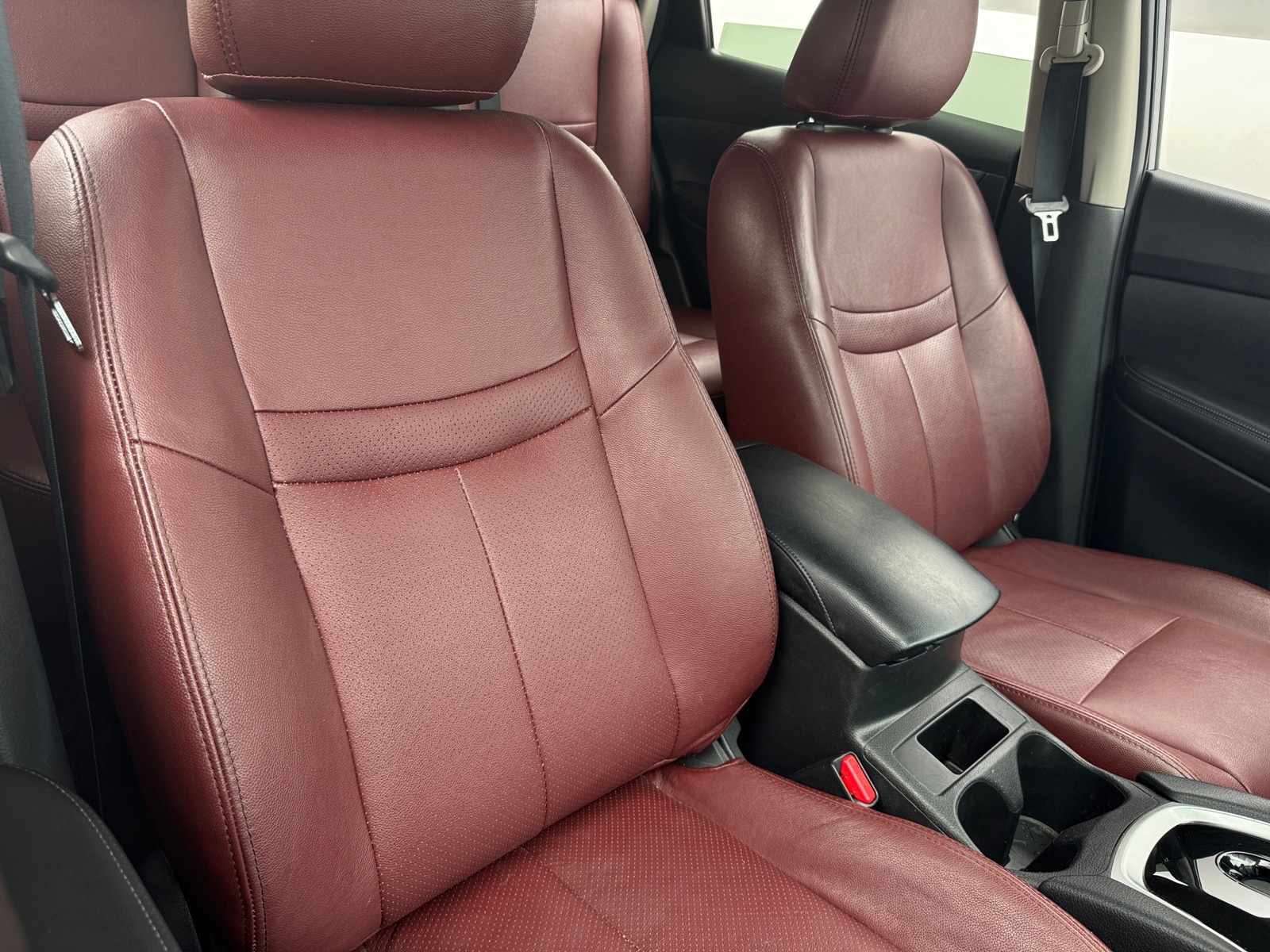Thumbnail: 2015 Nissan Rogue - 2