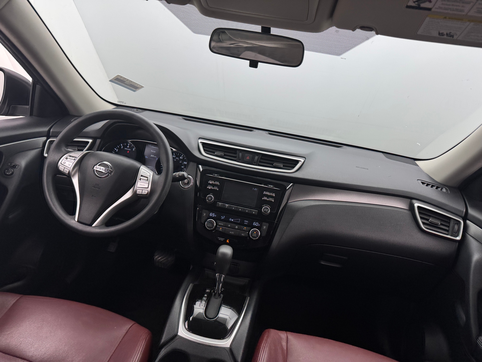 Thumbnail: 2015 Nissan Rogue - 3