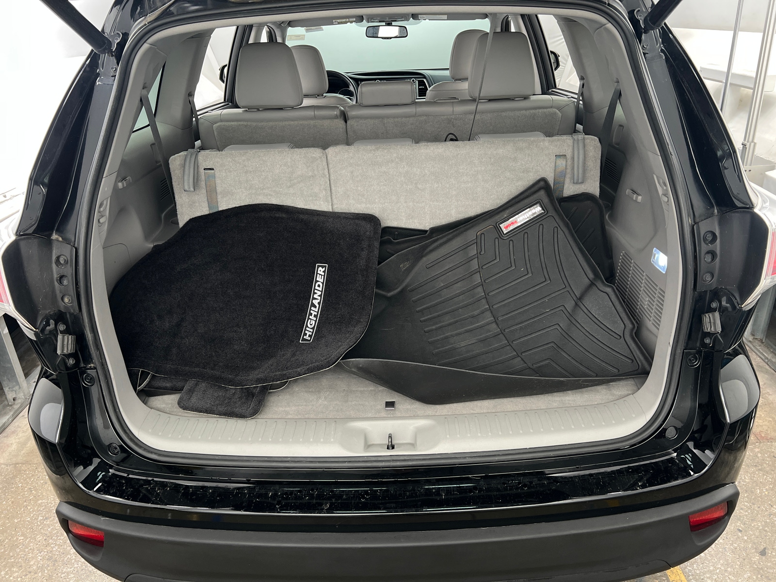 Thumbnail: 2015 Toyota Highlander - 7