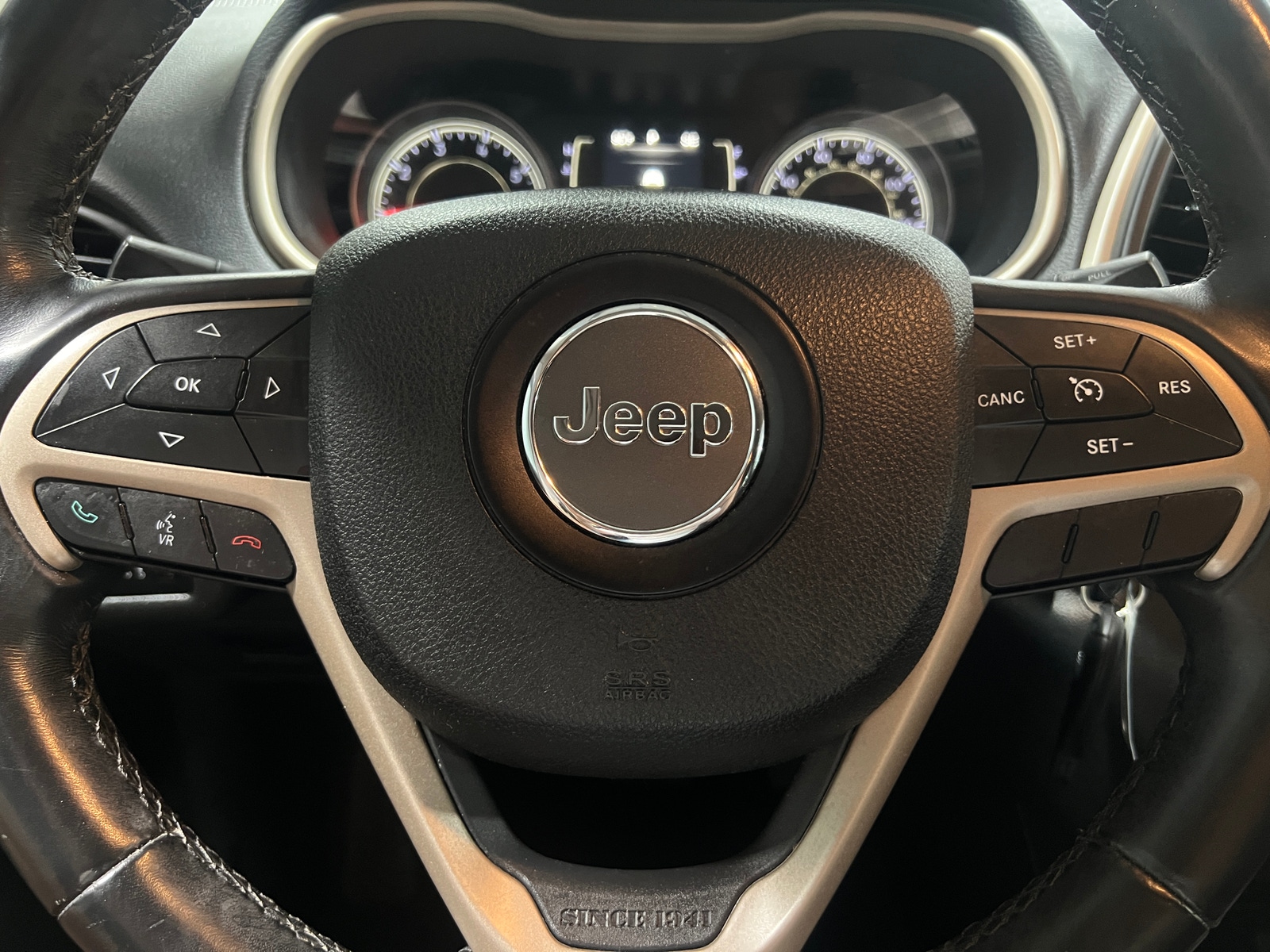 Thumbnail: 2015 Jeep Cherokee - 5