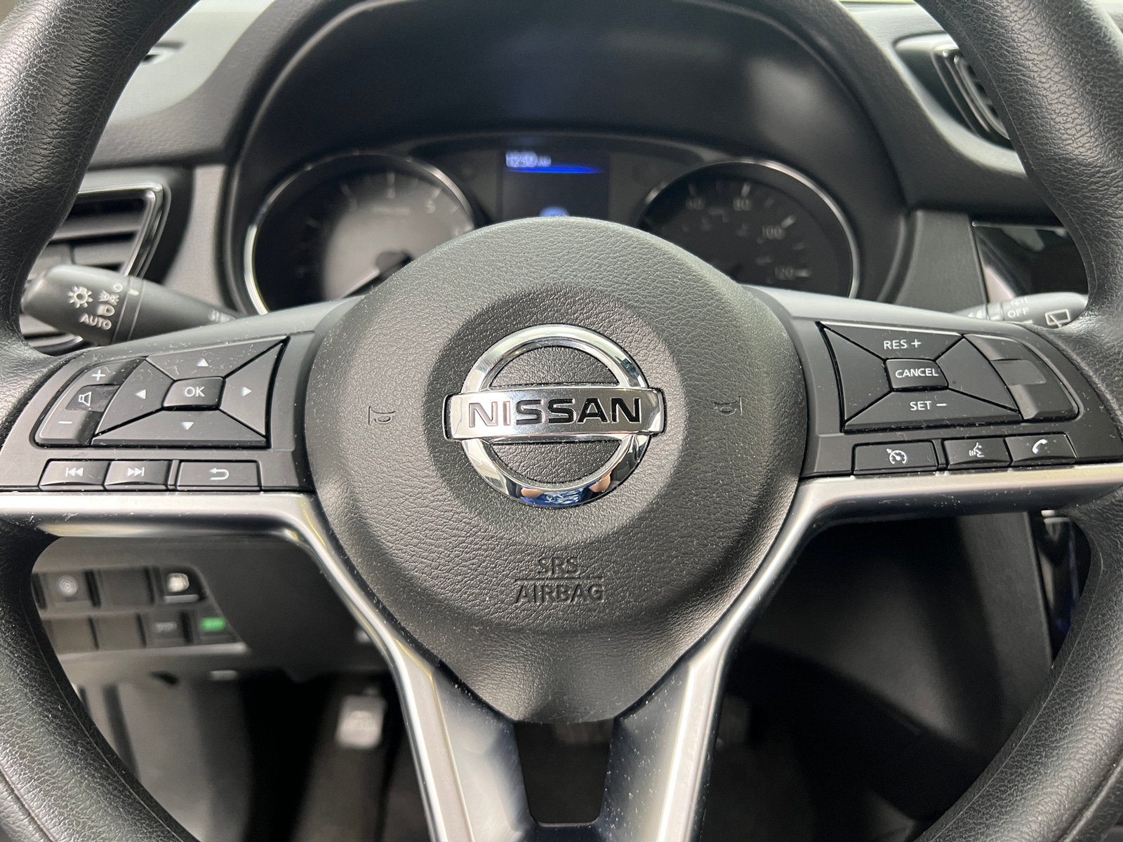 Thumbnail: 2020 Nissan Rogue - 5