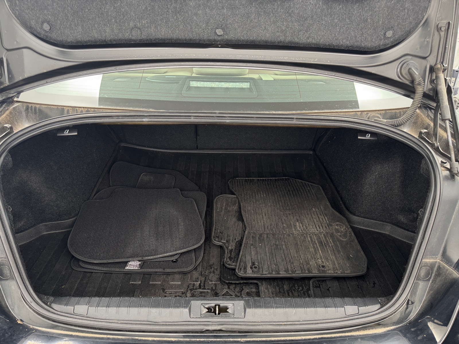 Thumbnail: 2015 Subaru Legacy - 6