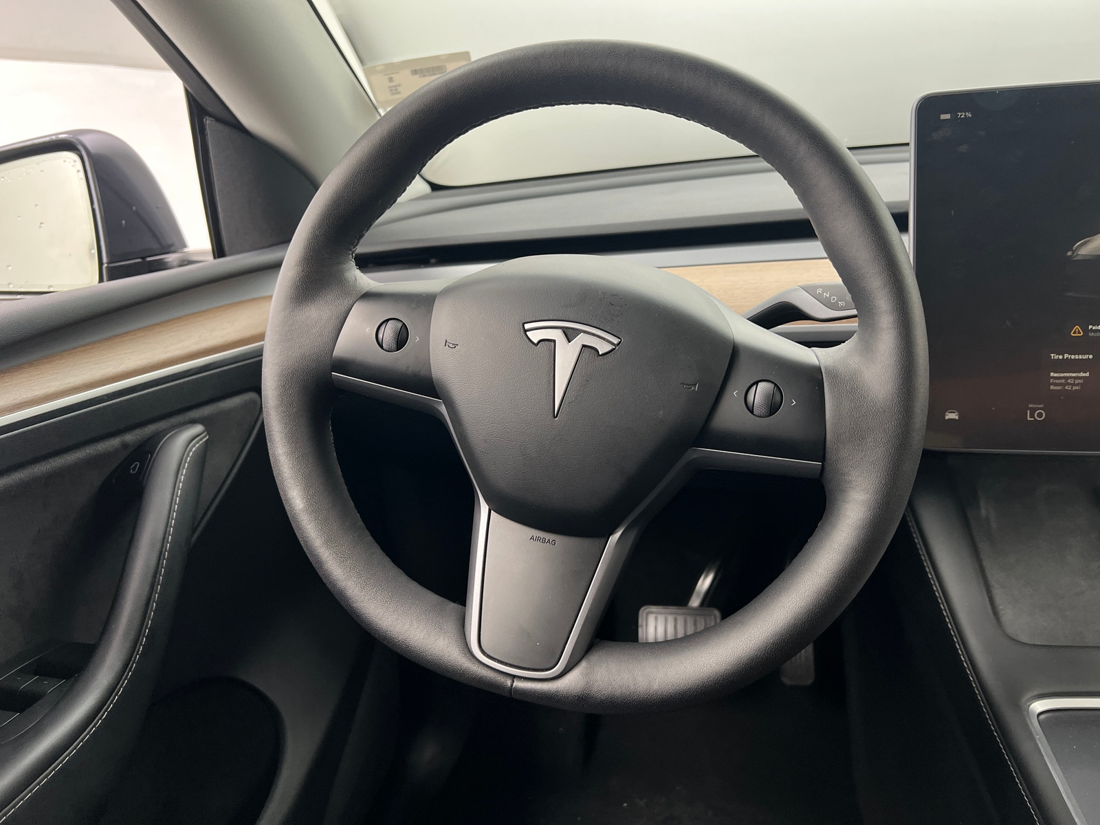 Thumbnail: 2023 Tesla Model Y - 4
