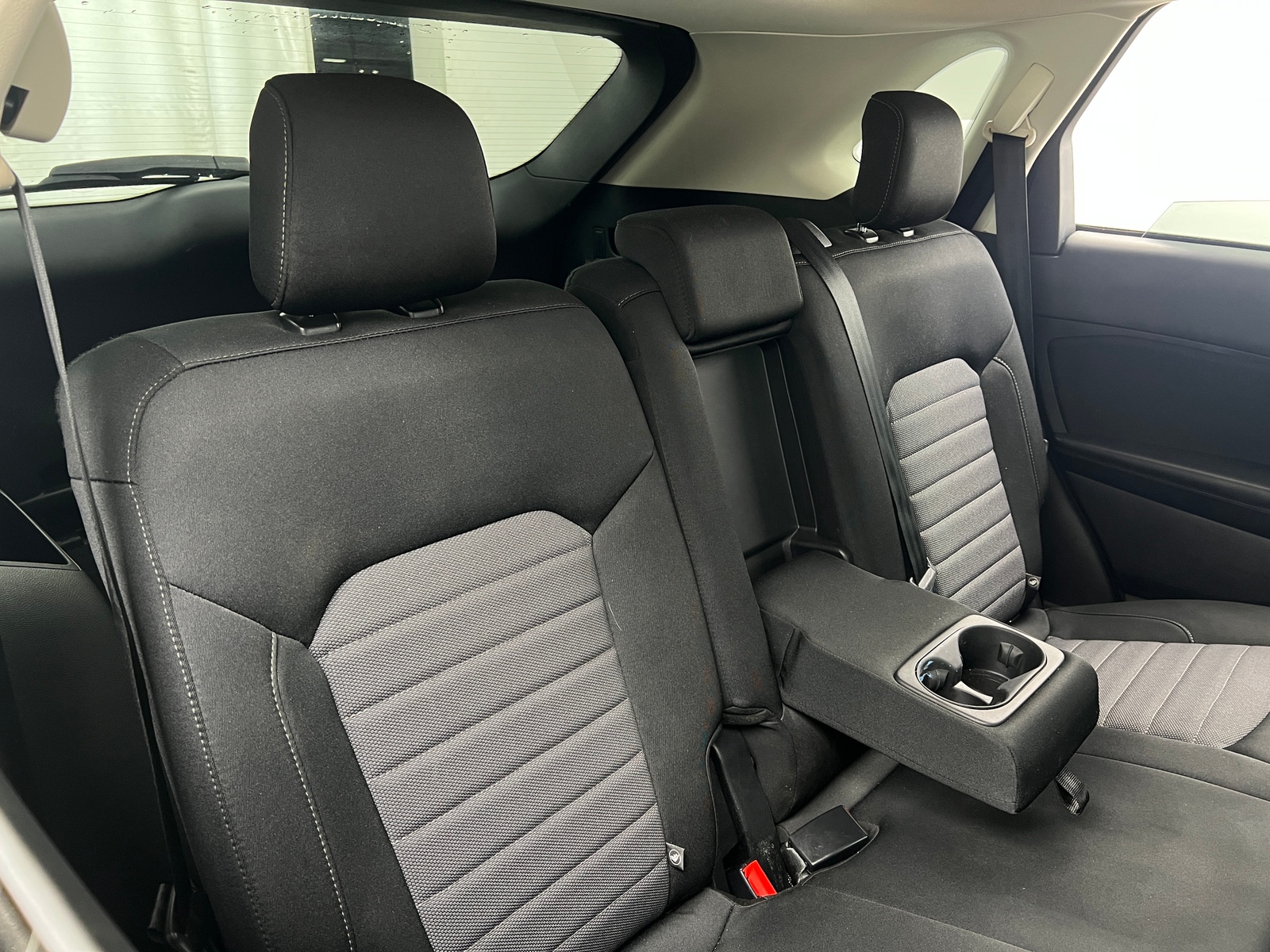 Thumbnail: 2017 Ford Edge - 6