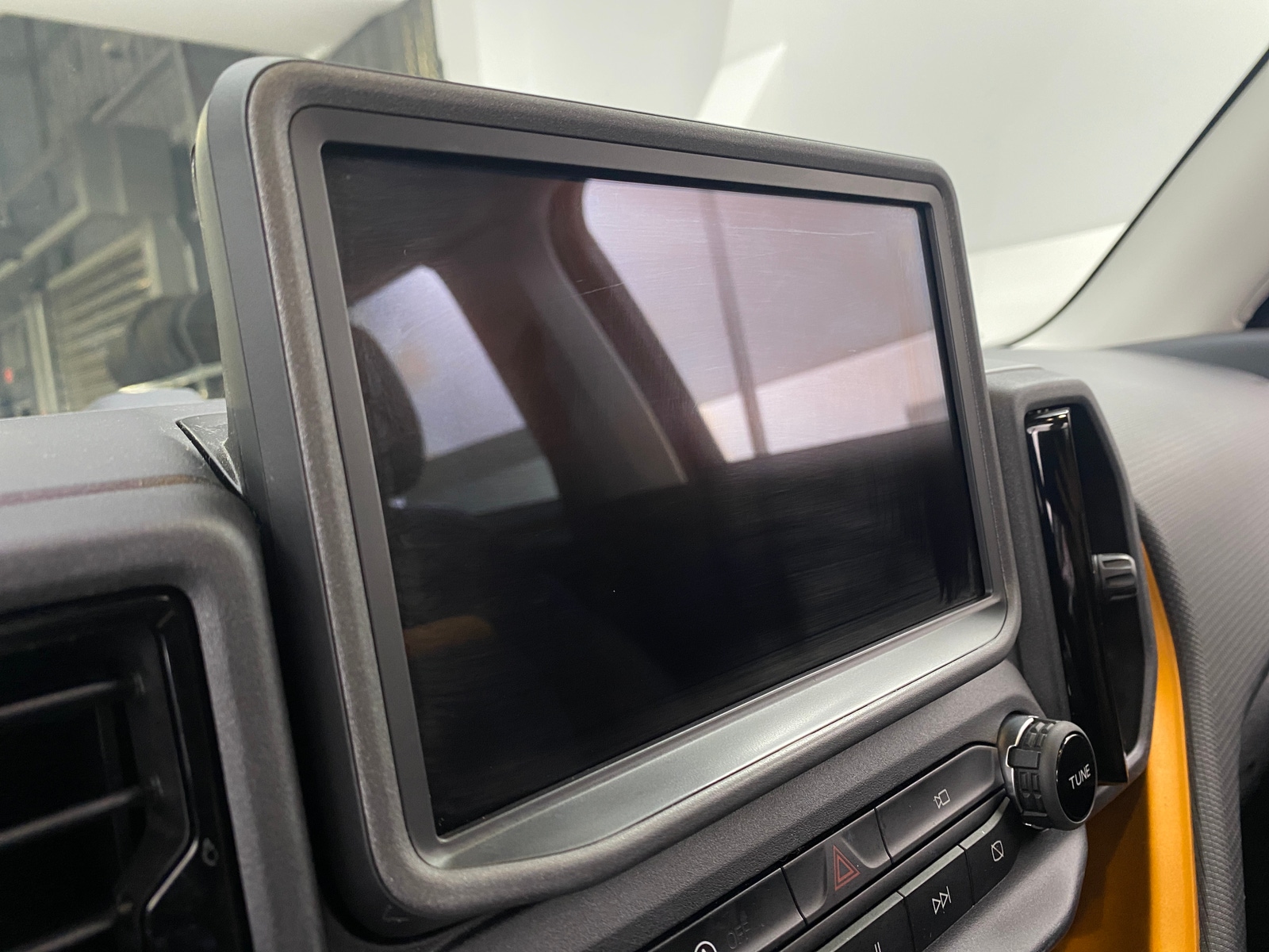 Thumbnail: 2023 Ford Bronco Sport - 4