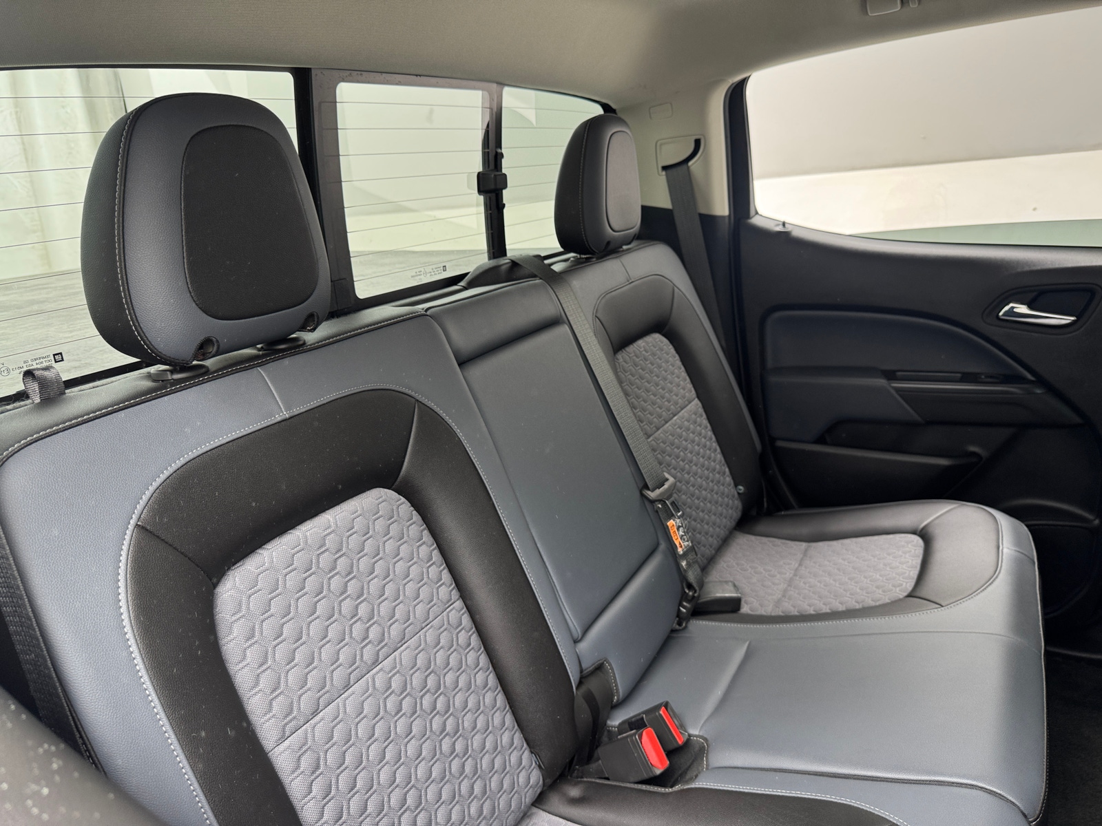 Thumbnail: 2017 Chevrolet Colorado - 6
