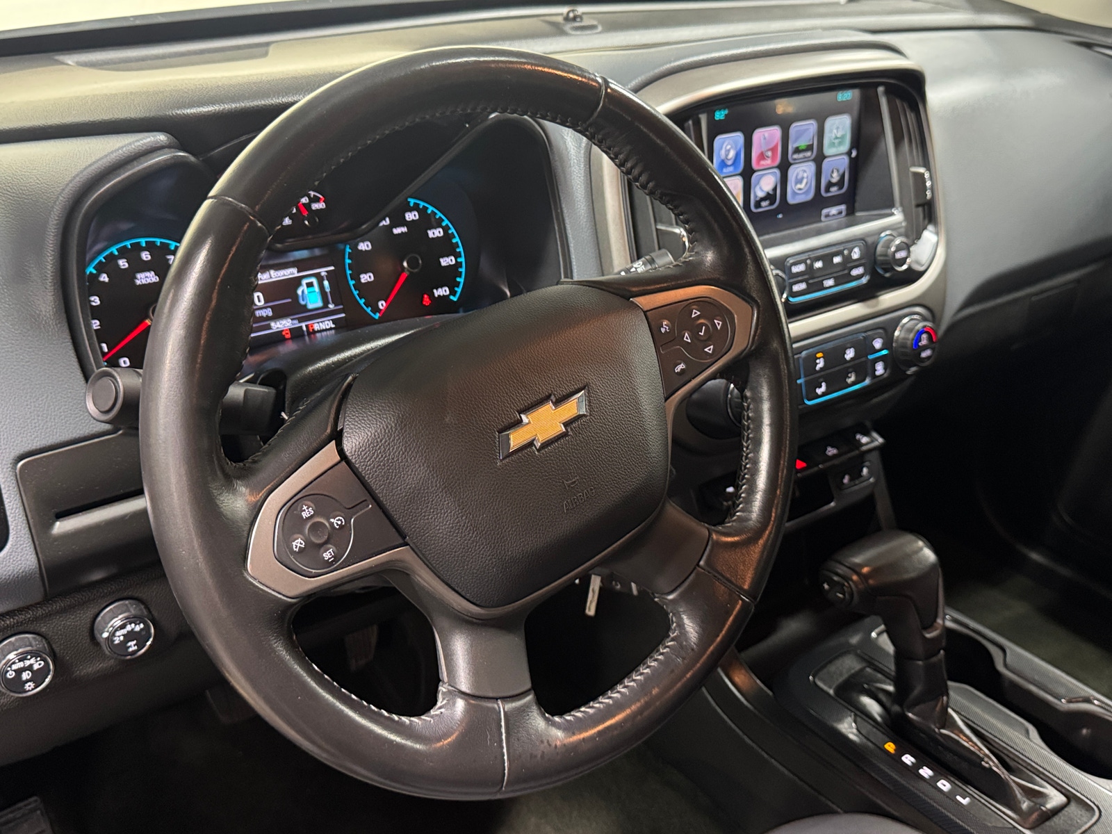 Thumbnail: 2017 Chevrolet Colorado - 5