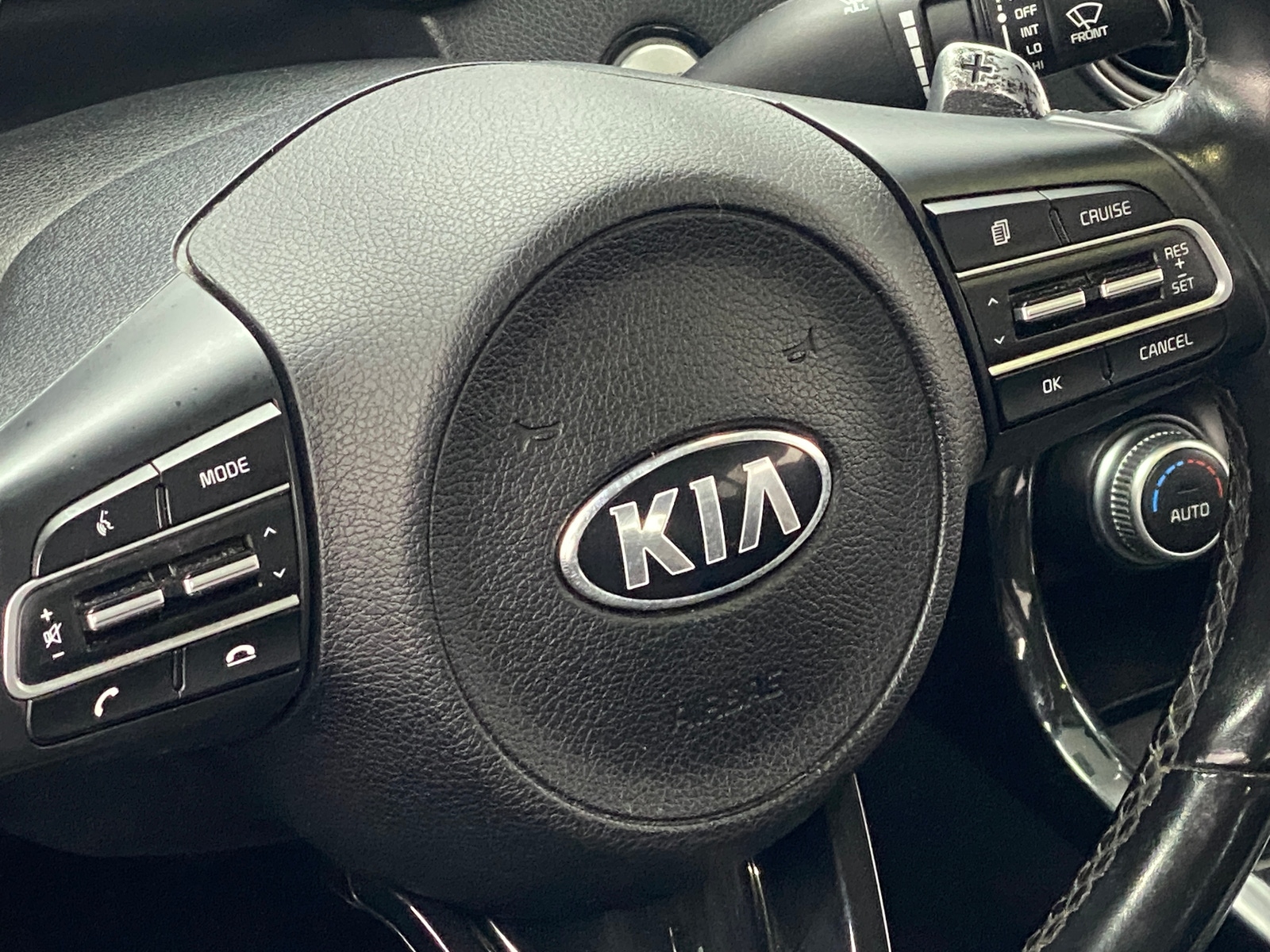 Thumbnail: 2018 Kia Stinger - 4