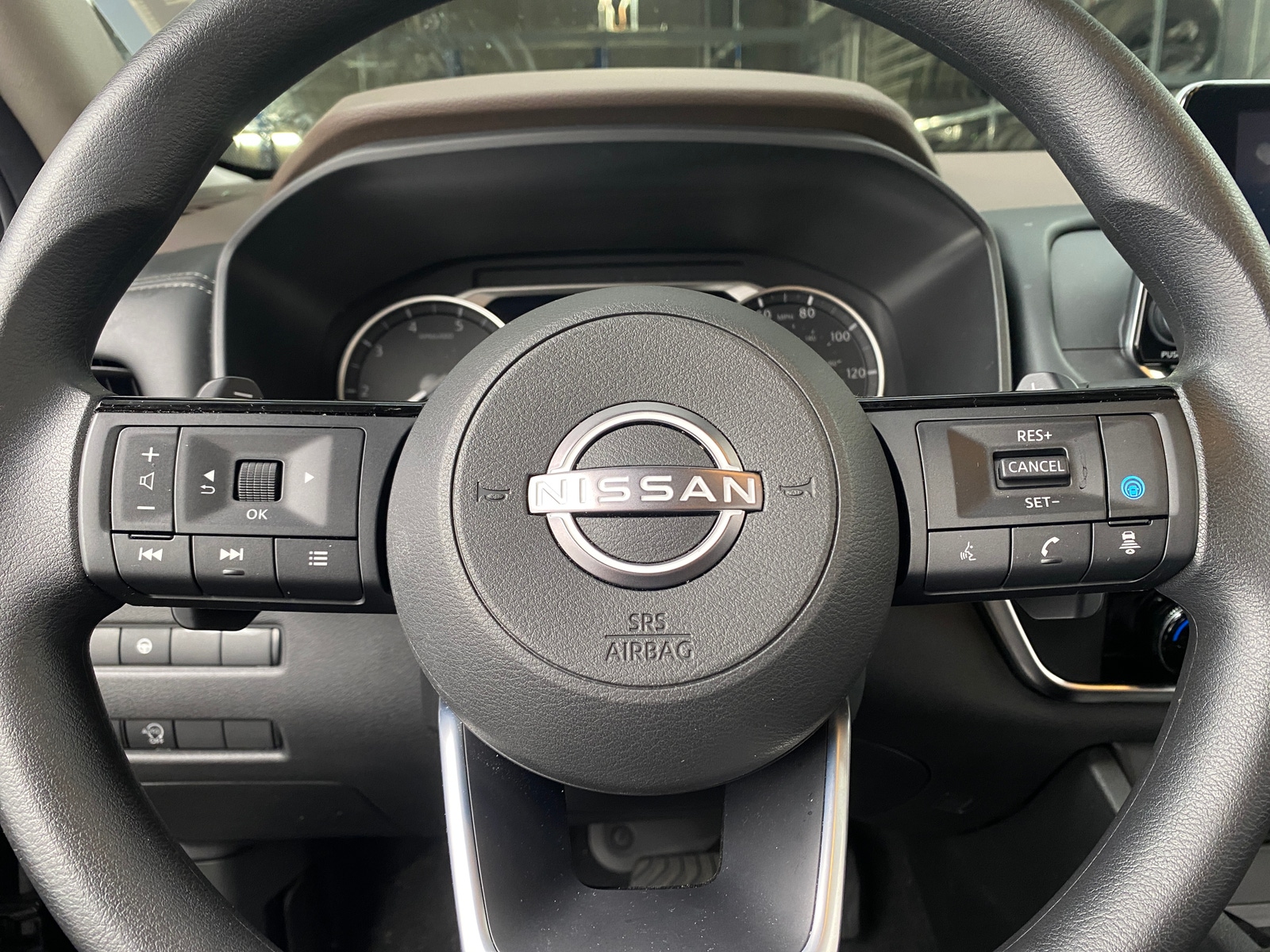 Thumbnail: 2023 Nissan Rogue - 5
