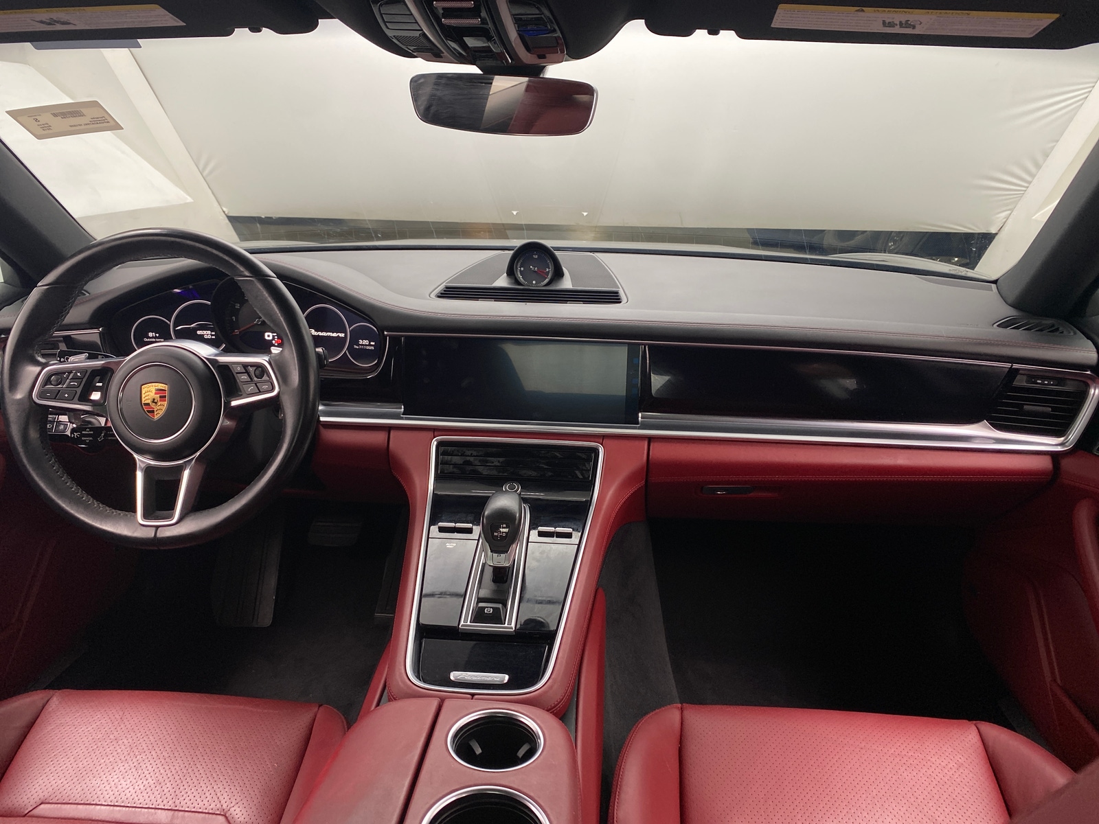 Thumbnail: 2019 Porsche Panamera - 2