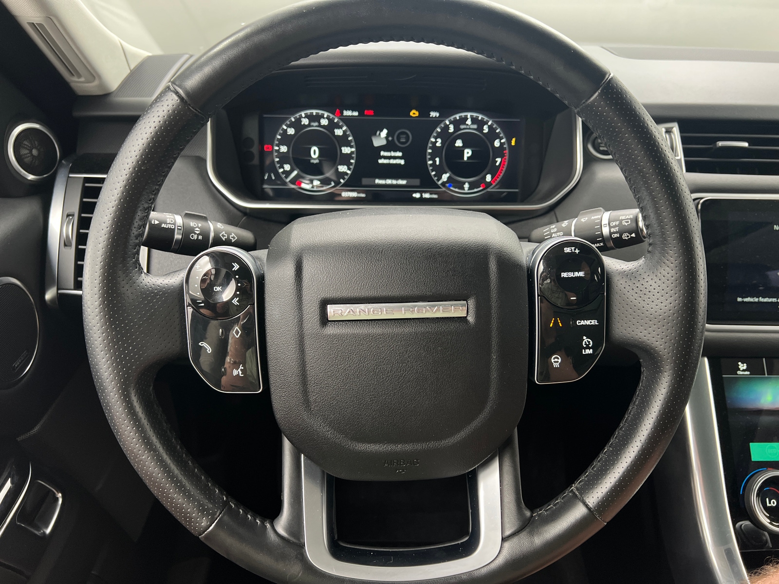 Thumbnail: 2019 Land Rover Range Rover Sport - 4