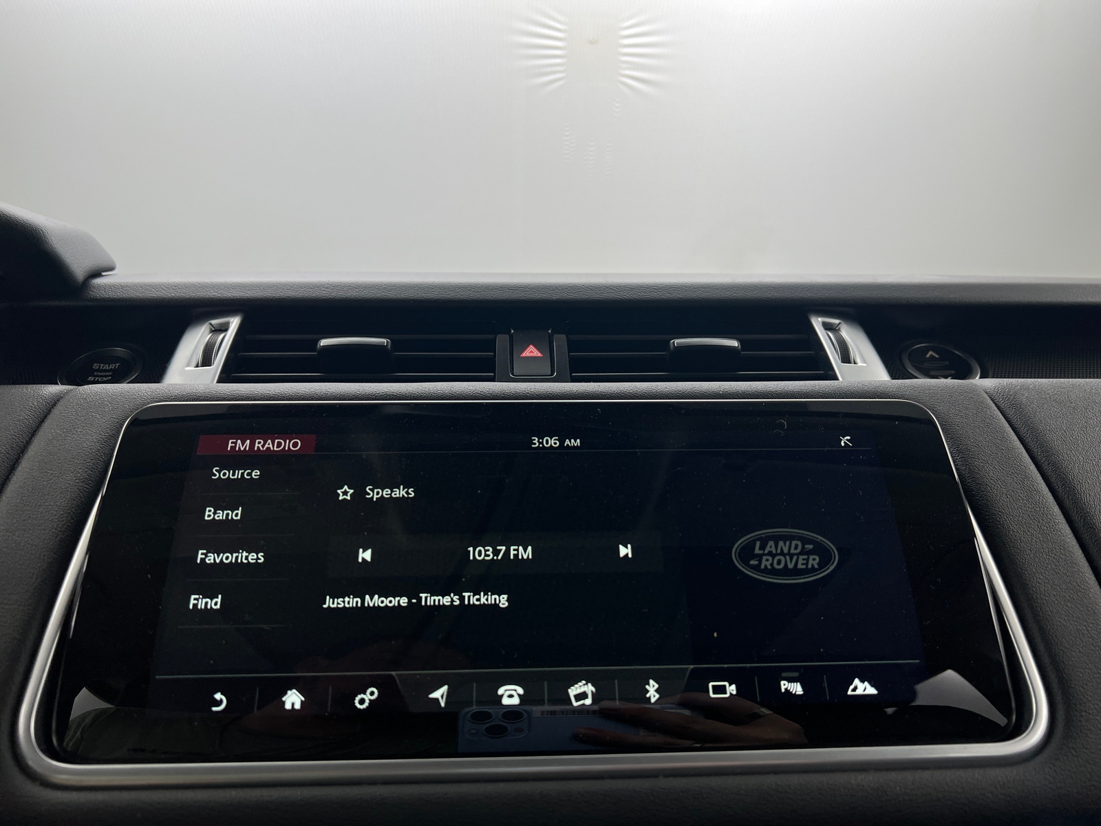 Thumbnail: 2019 Land Rover Range Rover Sport - 3