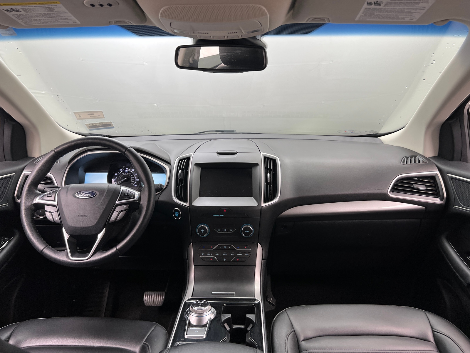 Thumbnail: 2019 Ford Edge - 2