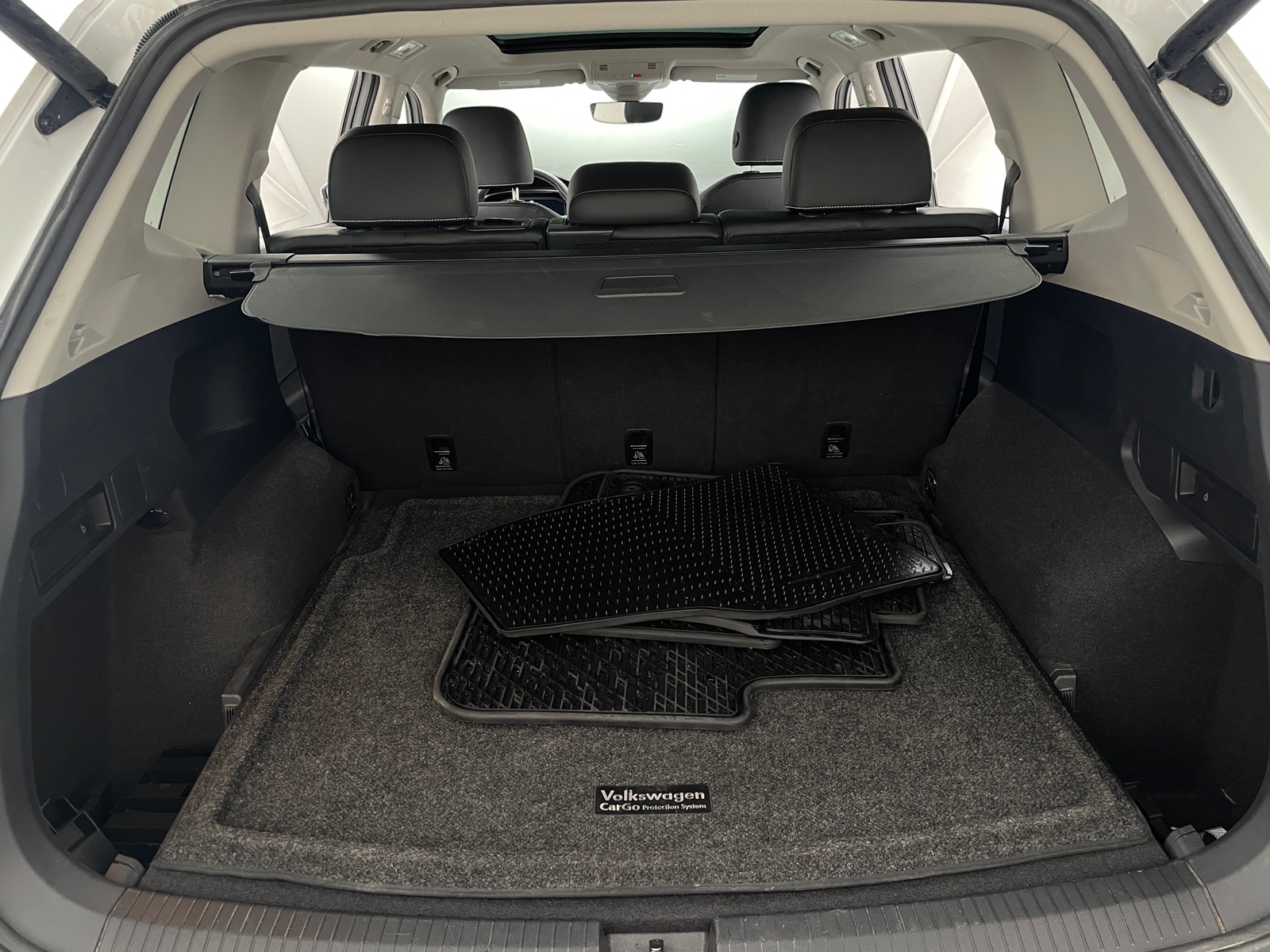 Thumbnail: 2021 Volkswagen Tiguan - 6