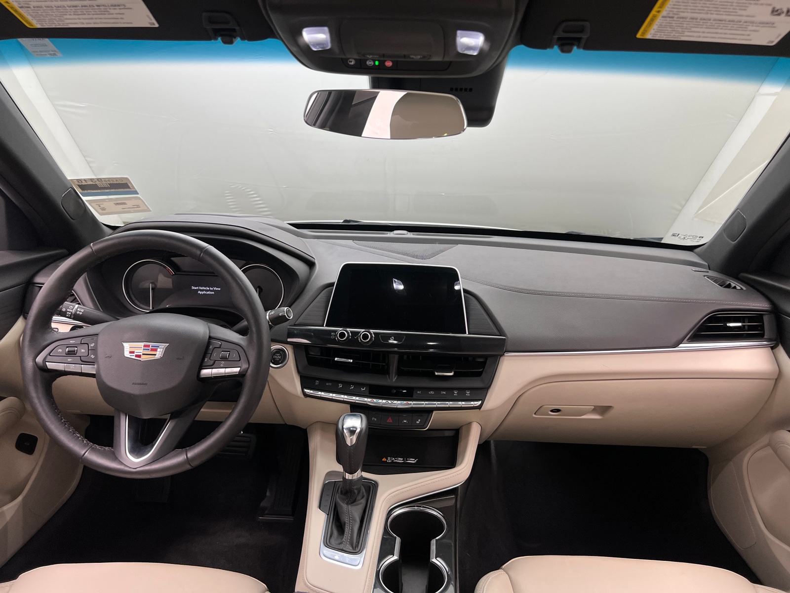 Thumbnail: 2023 Cadillac CT4 - 2