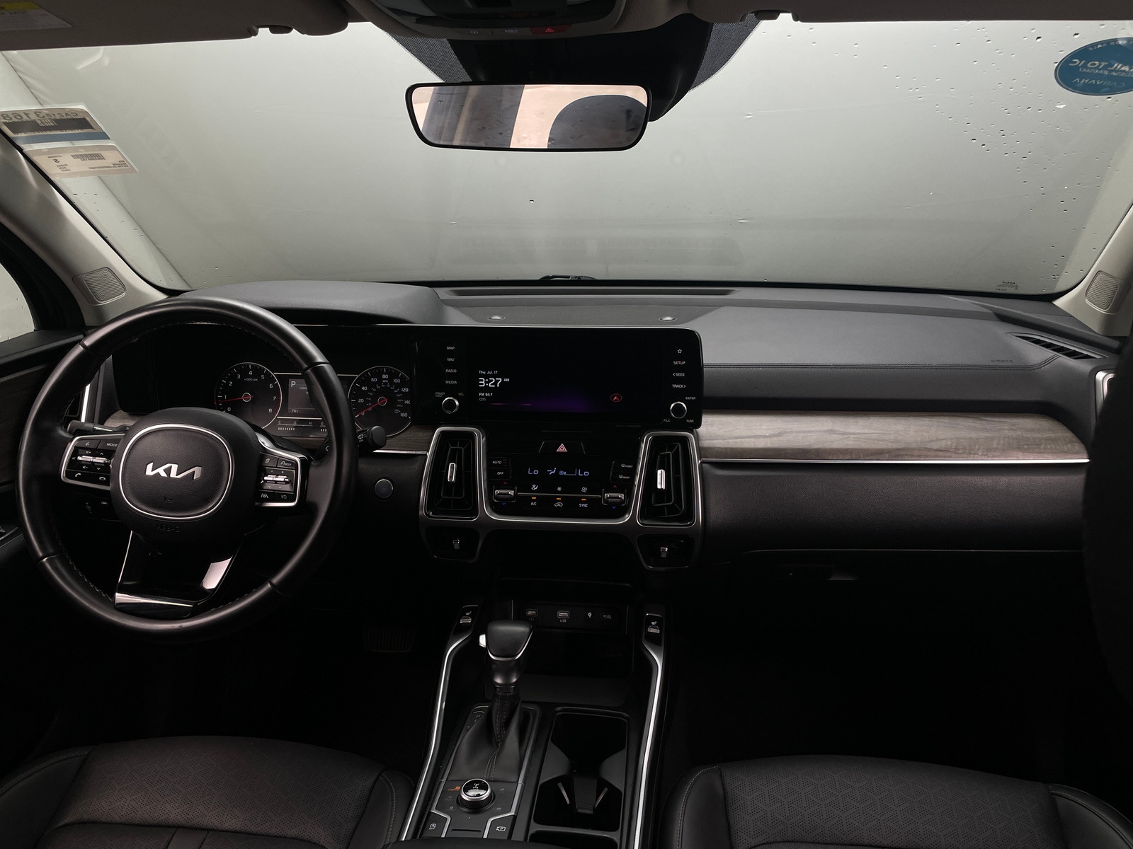 Thumbnail: 2023 Kia Sorento - 2