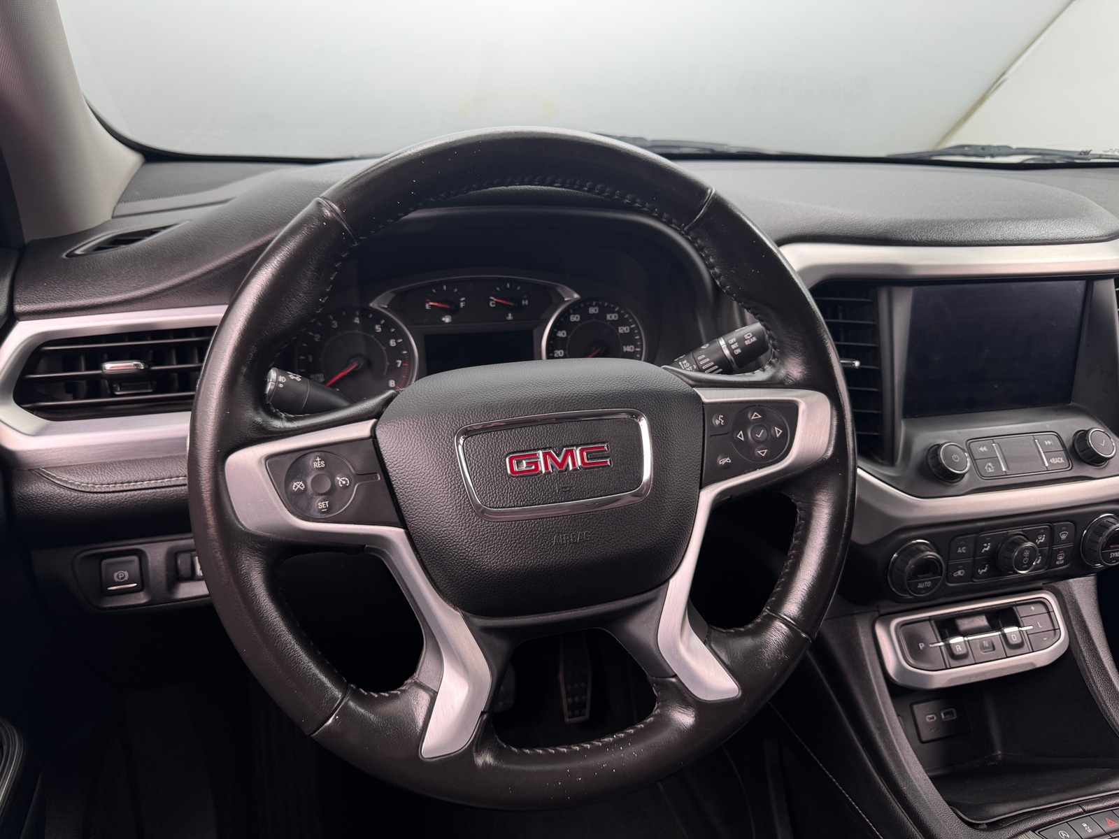 Thumbnail: 2020 GMC Acadia - 4