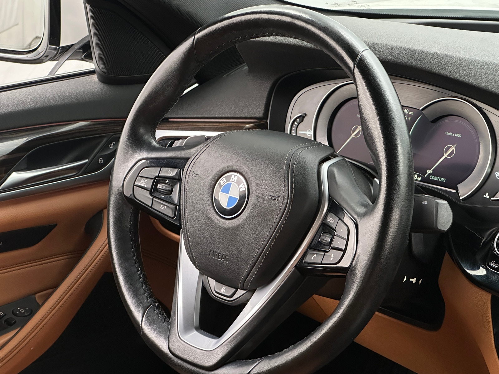 Thumbnail: 2018 BMW 5 Series - 4