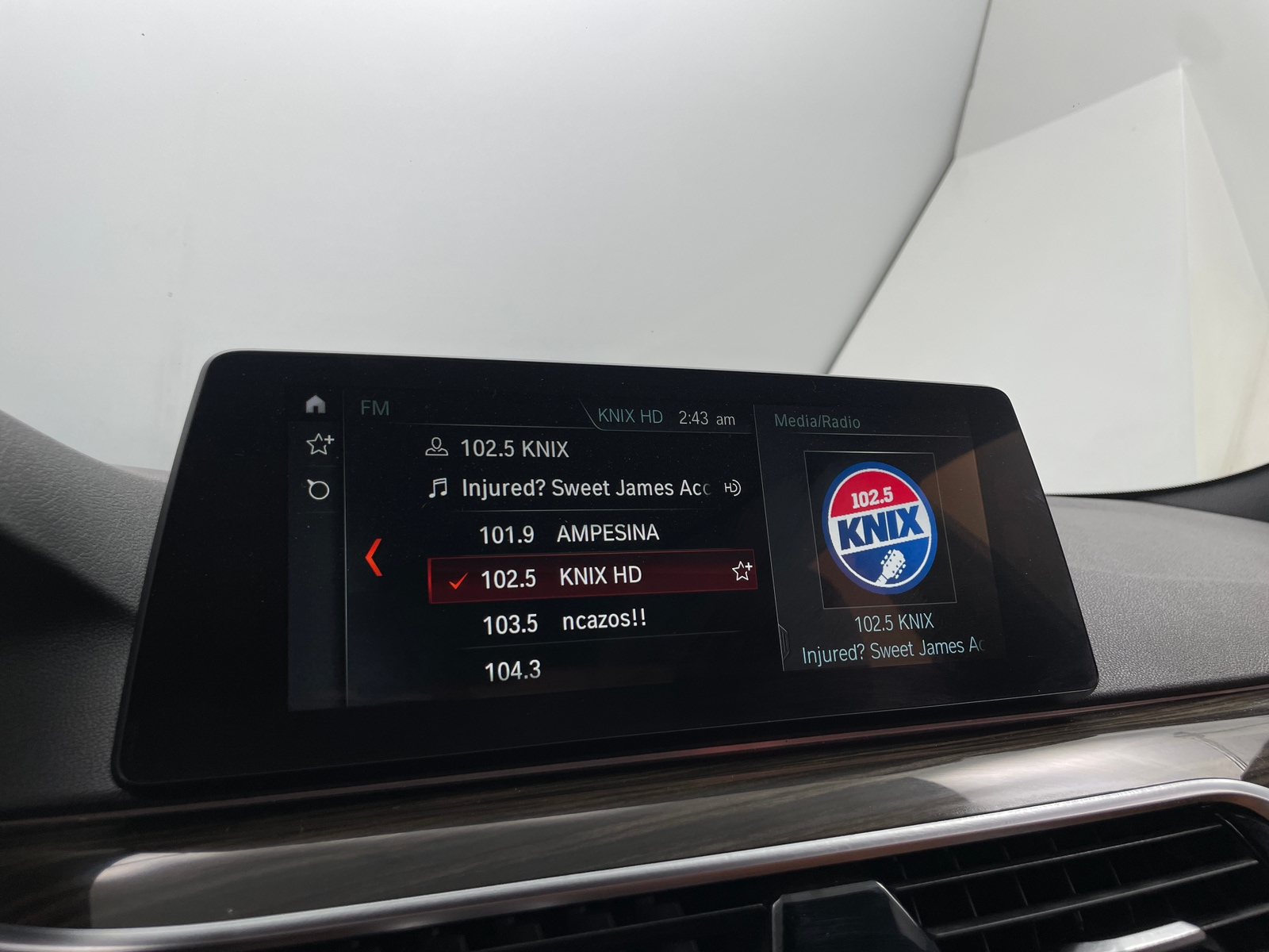 Thumbnail: 2018 BMW 5 Series - 3