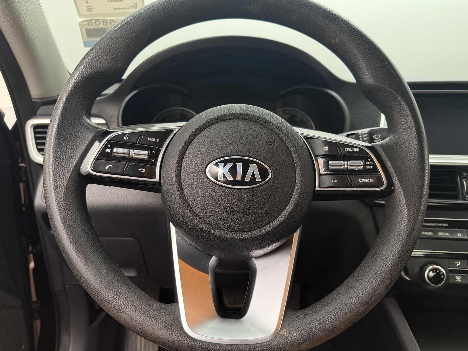 Thumbnail: 2020 Kia Optima - 5