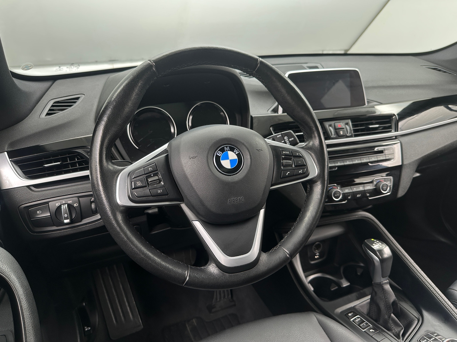 Thumbnail: 2019 BMW X1 - 4
