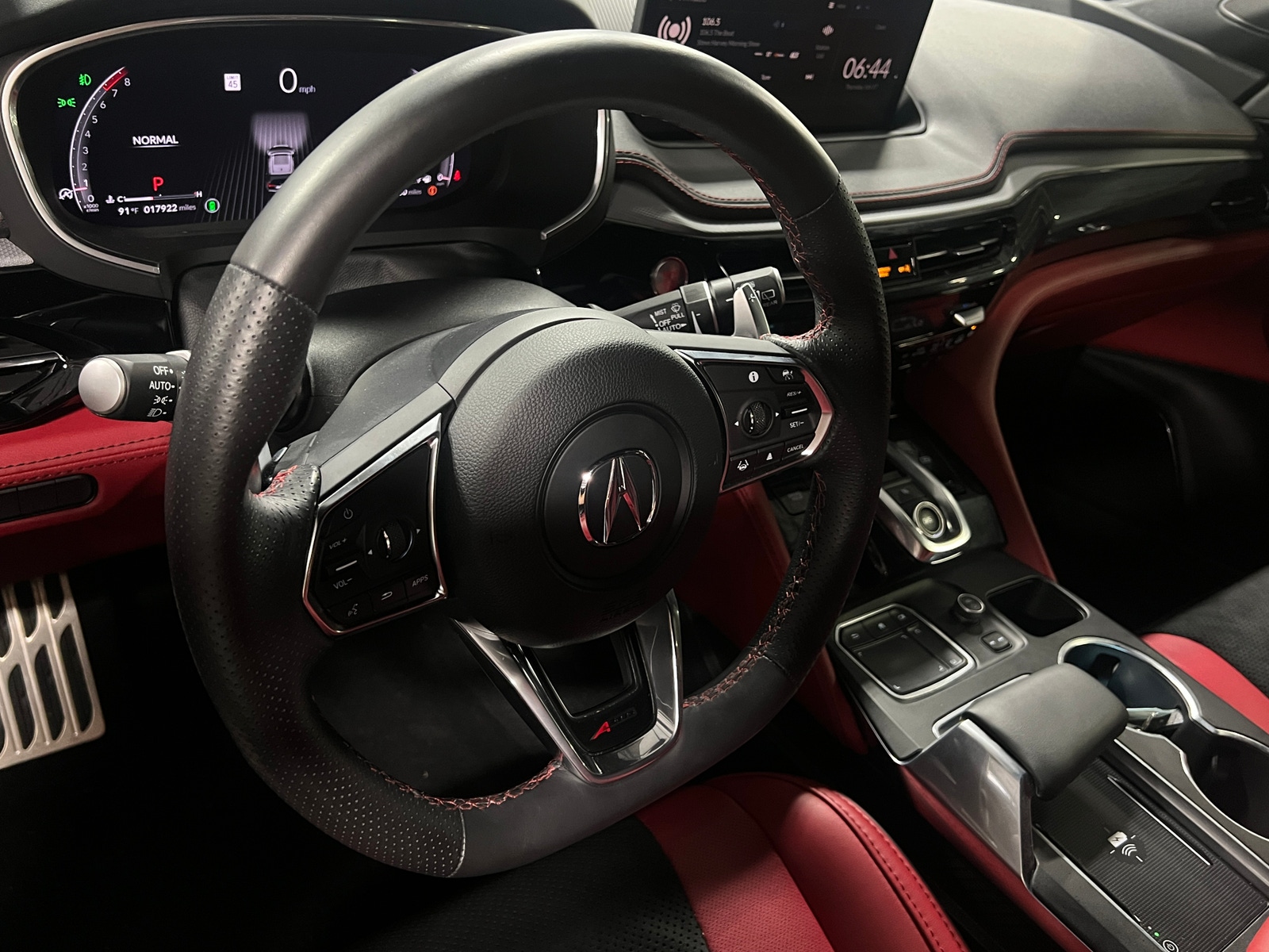 Thumbnail: 2024 Acura MDX - 4