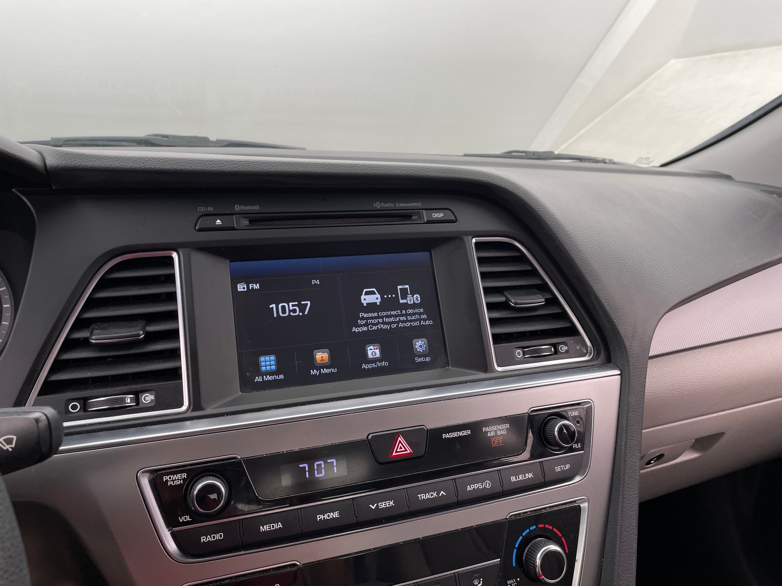 Thumbnail: 2017 Hyundai Sonata - 4