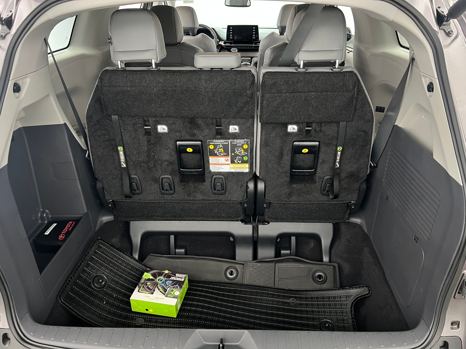 Thumbnail: 2024 Toyota Sienna - 6