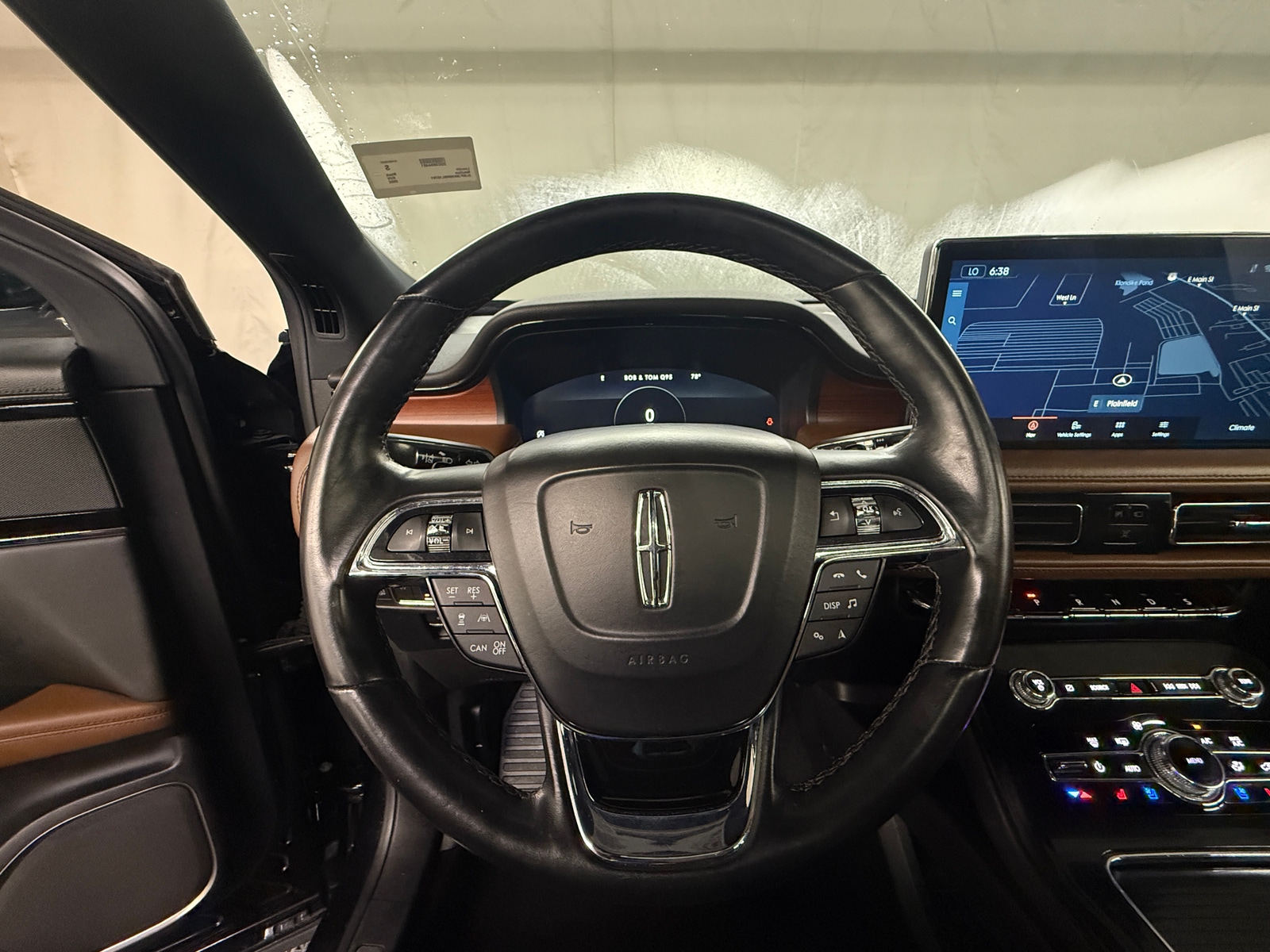 Thumbnail: 2022 Lincoln Nautilus - 4